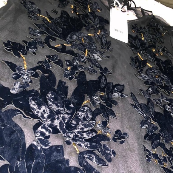 Sale 🌟Per se By CARLISLE wear as a dress or a top - Picture 3 of 7